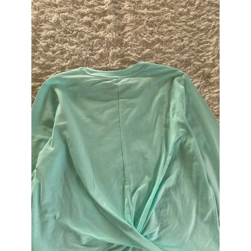 Athleta Girl Twist Around Top Light Teal Casual Workout Size M 8-10 EUC